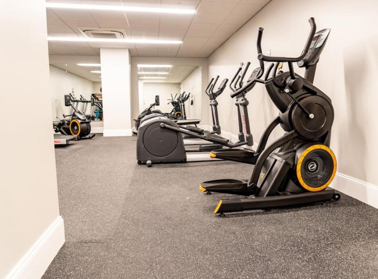 Hostwise Stays - The Washington At Chatham - Free Parking, Private Gym, More! Питтсбург Экстерьер фото